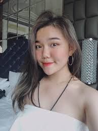 Cô gái diện đồ 88 triệu đồng: 'Đã vượt qua việc bị tấn công trên mạng'