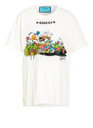 A legacy of glamor, elegance, and modernity underpin its status as a bastion of essential italian design. T Shirt Von Gucci Bei Breuninger Kaufen