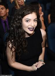 Maybe you would like to learn more about one of these? Lorde Dishes About Antarctica And Calls Her Trip To End Of The World Cooler Than Vmas And Met Gala Aktuelle Boulevard Nachrichten Und Fotogalerien Zu Stars Sternchen