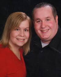 Connie Petrocelli to wed Tom Beatty in May