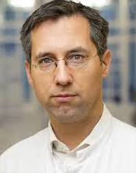 Adolf „adi hütter (* 11. Zmb Member Sebastian Bauer