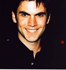 Amazon.com: Posterazzi Wes Bentley Black Top Photo Print (16 x 20)