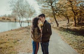 In the total absence of intimacy, a relationship is unstable. Can I Be In Love With Someone Without Feeling Sexually Attracted To Them Is This A Dealbreaker For A Romantic Relationship Thriveworks