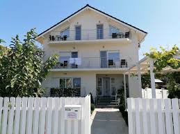 462, 907161, 2 mai, constanta, romania. Alegeti Una Din Cele 88 Oferte De Cazare In Vile La 2 Mai