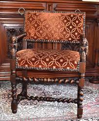 La pose des ressorts et couture. Chaise A Bras Fauteuil Style Louis Xiii En Noyer Xixeme Fauteuils