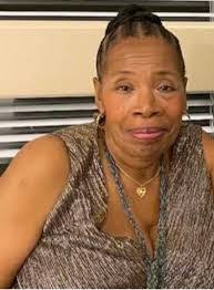 Christina Tunstall's Instagram, Twitter & Facebook