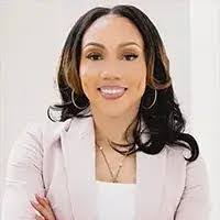 Angela Piscitelli's Instagram, Twitter & Facebook