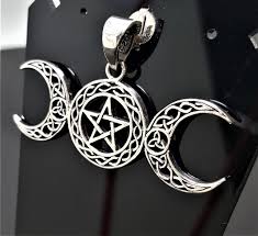 Maybe you would like to learn more about one of these? Triple Moon Sterling Silver 925 Goddess Pentagram Star Celtic Knot Star Crescent Moon Celestial Occult Sacred Talisman Amulet Gift Pendant Necklaces Pendants Xn Kopsch Orthopdie 7nb De
