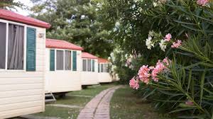 To use the mobile home loan calculator below, just enter the appropriate values into the fields below (or use the default values provided), and click the calculate button. Getting A Mobile Home Loan Manufactured Home Loan Rates