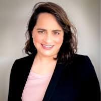 Martha Puente's Instagram, Twitter & Facebook