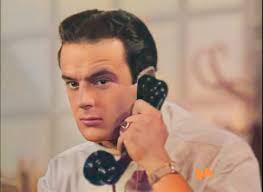 David Silva Guglielmeti fue un actor mexicano, muy conocido por su  versatilidad dentro de la Época de Oro del cine mexicano. Ícono de diversos  estratos sociales y prolífico actor, extendió su actividad