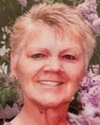 Lisa Dircks's Instagram, Twitter & Facebook