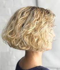 Read this article to know the different types of bob haircuts names and images. 25 Beautiful And Easy Hairstyles For Short Curly Hair Short Bob Cuts
