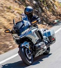 ➥ schauen sie ein motorrad, das lange strecken komfortabel zurücklegt, ist der honda gl 1800 gold wing tour 2021. Honda Gl 1800 Gold Wing Tour 2021 La Rutera Inmortal