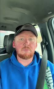 Leroy Mast's Instagram, Twitter & Facebook