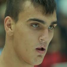 In his autobiography, darío relates those protests with the mexican revolution, which was about to occur: Dario Saric Bio Family Trivia Famous Birthdays