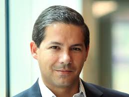 It's make-or-break time for GSK's new sales model as Anoro hits the U.S.  market