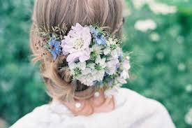 45 days money back guarantee. Delicate And Romantic Seasonal Wedding Hair Flowers Beautiful Alternatives To The Flower Crown The Natural Wedding Company The Natural Wedding Company