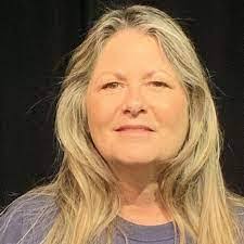 Sonya Arce's Instagram, Twitter & Facebook