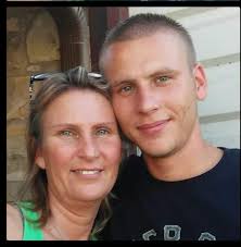 My husband made a beautiful cross for our lil girl Chloe's grave!!! It  absolutely fits her! This has been the worst 5 days of my life, nothing  will ever be the same!