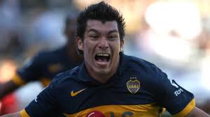 Durante 2009 y 2010, gary medel revolucionó el fútbol argentino. Boca Juniors Sigue Tras Los Pasos De Gary Medel Alairelibre Cl