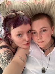 Miranda Betts's Instagram, Twitter & Facebook