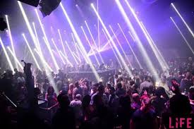 Life At Sls Latest Lasvegas Nightclub Install Featuring Elationlighting Package Http Livedesignonline Com Life Sls Late Night Club Life Marquee Nightclub