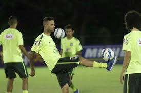 The team is controlled by the brazilian football confederation (cbf). No Calor Do Recife Selecao Sub 23 Enfrenta Estados Unidos Em Mais Um Passo Rumo As Olimpiadas Superesportes