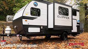 Maybe you would like to learn more about one of these? Coachmen Clipper Ultra Lite 17bhs Curtis Trailers Youtube