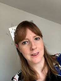 Stephanie Denton's Instagram, Twitter & Facebook