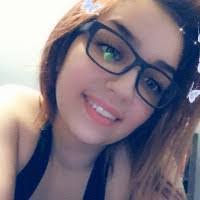 Candice Moran's Instagram, Twitter & Facebook