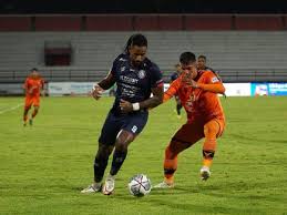 18.01.2022 · jelang vs persipura dan persela, 4 andalan arema ini justru dipanggil timnas, salah satunya eks akademi arema. Joh4q41nstsz1m