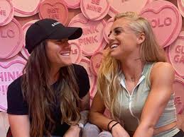 Alisha Lehmann Y Ramona Bachmann Las Novias Que Fueron Rivales En El Futbol Ingles Soy Futbol