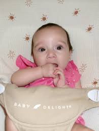 Maxine's first pumpkin patch visit 🎃🤎