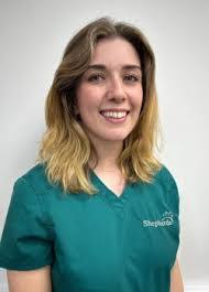 Ellie Humphrey's Instagram, Twitter & Facebook