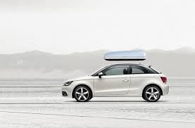 Le misurazioni su ginocchia e femori di entrambi gli occupanti sono molto buone, e test. Dachbox Audi A1 Dachboxenvergleich