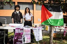 Hasta los comunistas de la Carlos III aguardan a la compañera Leonor: "Esperamos encontrarla en nuestros foros por Palestina"