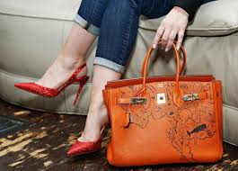 The most mystifying thing about the hermes birkin is it pricing structure. 10 Mind Blowing Facts On The Hermes Birkin Bags