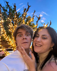 guacamoleyesterdays has been having much success during it's festival run  so far (including winning the Audience award @phoenixfilmfestival and  playing @riverrunfilm last weekend) and last night at the @peaberryfest  with @laurabartolotti was