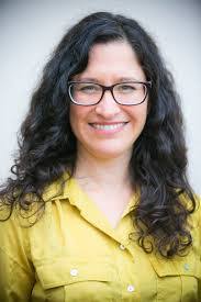 Jennifer Block's Instagram, Twitter & Facebook