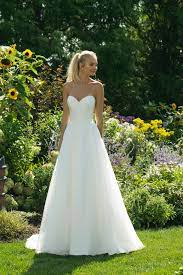 Günstig brautkleider online verkaufen,persunkleid bietet tolle billige hochzeitskleider 2015,und kleider für besondere anlässe an.kaufen sie sofort bei persun ein! Brautkleider Designer Schnittformen Und Royale Hochzeitskleider Kleid Hochzeit Braut Tragerloses Hochzeitskleid