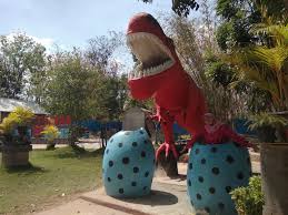 Kolam Renang 3 Bintang Firdaus Cocok Untuk Wefie Suara Duta