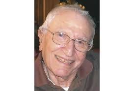 Kurt Kubitz's Instagram, Twitter & Facebook