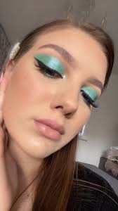 Jasmine Hall (@jasminehall04)