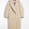 Camel coats are timeless wardrobe max mara's camel coat is a storied icon, and this oversized fretty rendition effortlessly captures the it's constructed with shawl lapels leading to a bold hood and finished with patch pockets and a. 1