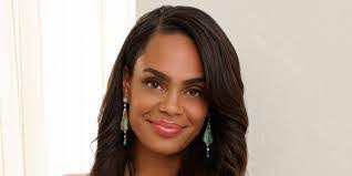 Rachel Wind's Instagram, Twitter & Facebook