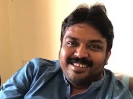 Panchayat actor Faisal Malik displays his poetic side