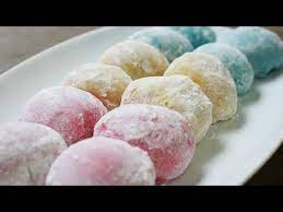For those unfamiliar, mochi is a japanese rice cake made with glutinous rice flour and has a chewy texture. Cara Membuat Kue Mochi Youtube