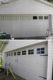 Paint Fake Windows On A Carriage Garage Door To Bring New Looking Bring Carriage Door Fake Garage Paint W Garage Dekorieren Home Upgrades Zuhause Diy