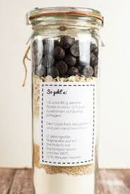 Jedoch gibt es auch jenseits dieses klassikers jede menge weitere originelle geschenkideen, die man genauso gut im glas statt ein fertiges produkt zu kaufen, kannst du eine weihnachtliche badesalzmischung ganz leicht selber machen. Die 64 Besten Ideen Zu Backmischung Im Glas Backmischung Im Glas Backmischung Backmischungen